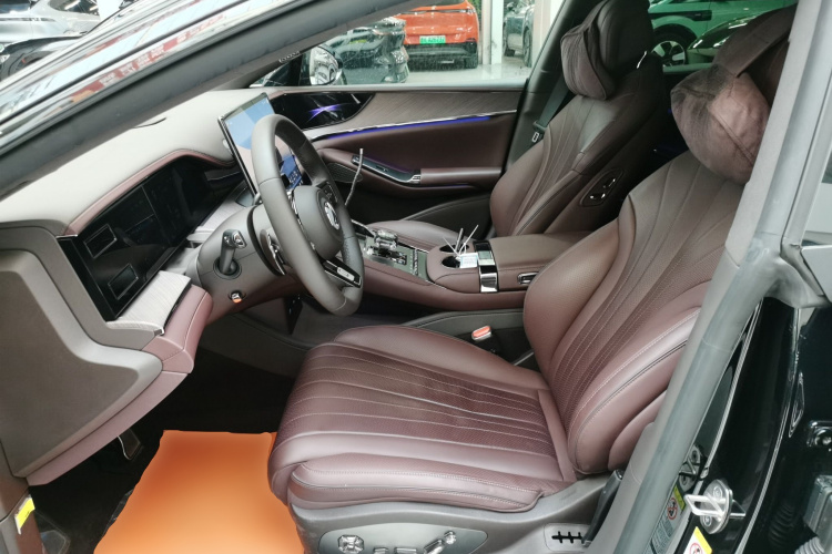 腾势Z9GT 2024款 1100四驱Ultra版局部细节19