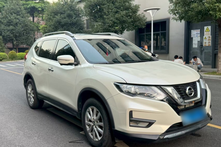 日产 奇骏 2020款 2.0L XL ITS CVT 2WD智联舒适版车身外观6004