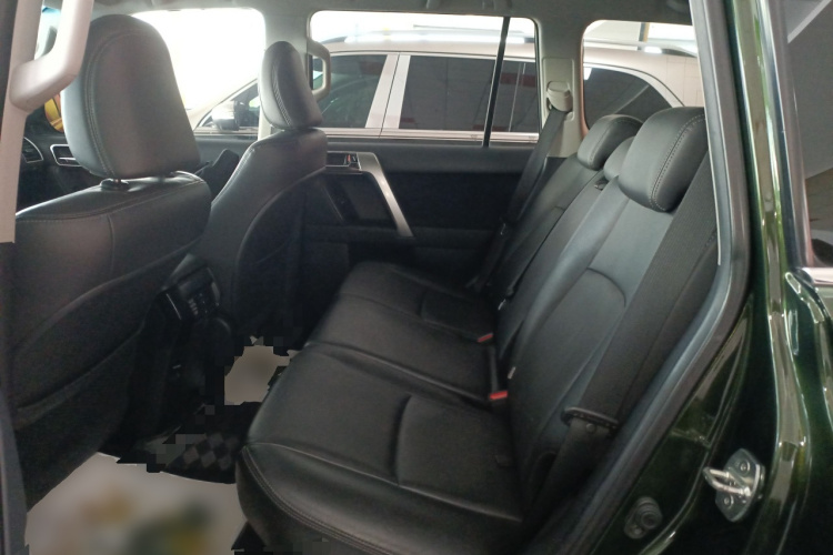 丰田 普拉多 2016款 2.7L 自动标准版中控内饰21