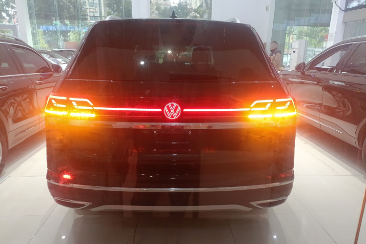 大众 途昂 2024款 380TSI 四驱尊崇豪华版车身外观6