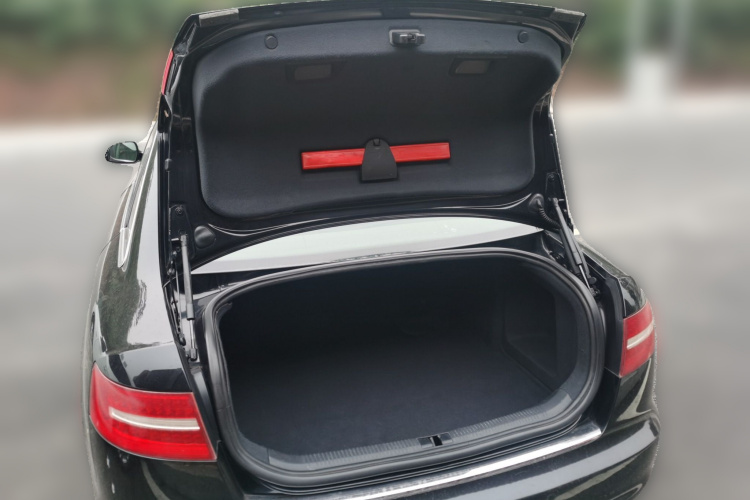 奥迪A6L 2011款 2.8 FSI 豪华型局部细节23