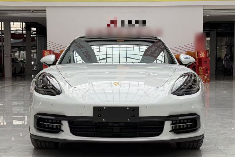 保时捷 2021款 Panamera 4 行政加长版 2.9T车身外观6004