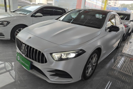 奔驰A级 2019款 改款 A 200 L 运动轿车