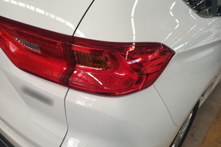 哈弗M6 2023款 PLUS 1.5T 手动精英智联型车身外观6006