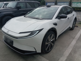 丰田bZ5 2025款 550 PRO智行版