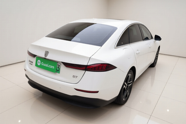 荣威D7 2023款 DMH 125km 旗舰版车身外观7