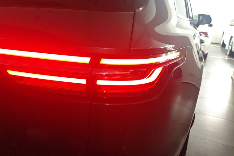 理想汽车 理想ONE 2020款 增程6座版车身外观6006