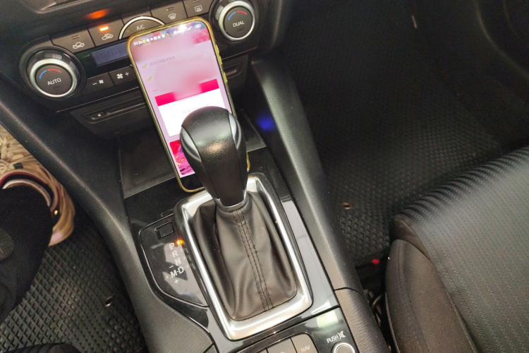 马自达3 昂克赛拉 2016款 三厢 1.5L 自动豪华型局部细节18