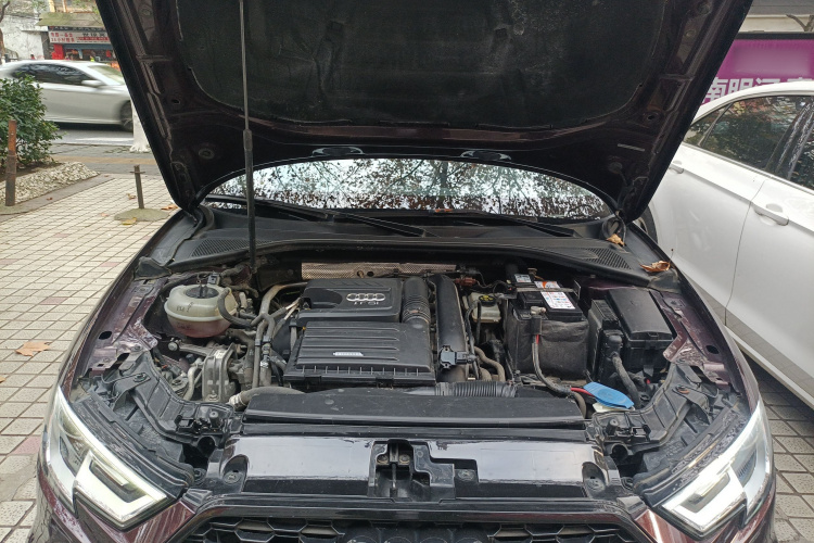 奥迪A3 2018款 30周年年型 Limousine 35 TFSI 时尚型局部细节24