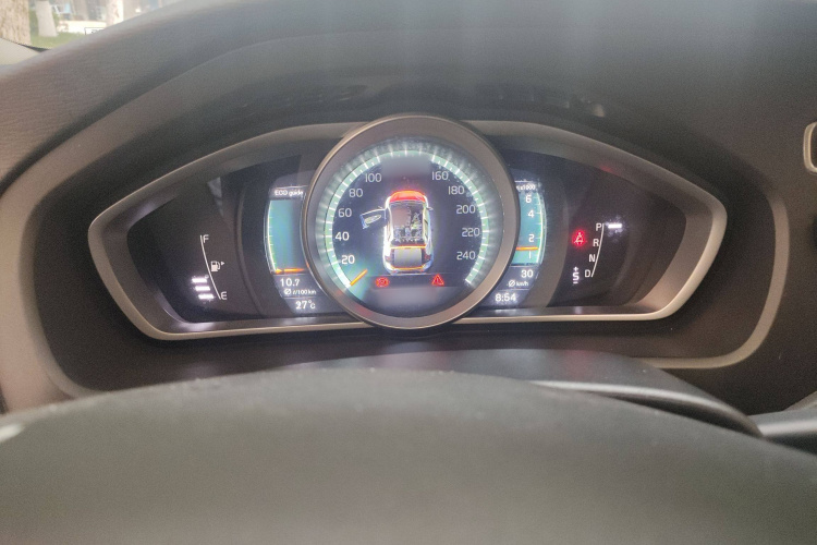 沃尔沃V40 2017款 T3 智逸版局部细节14