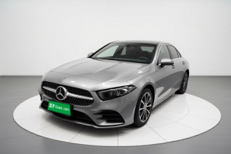 奔驰A级 2019款 改款 A 200 L 运动轿车