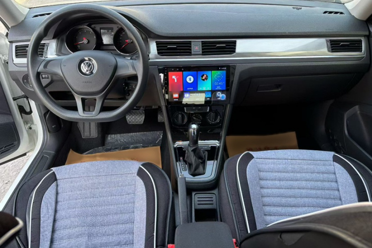大众 2019款 改款 宝来·传奇 1.5L 自动时尚型 国VI中控内饰7004