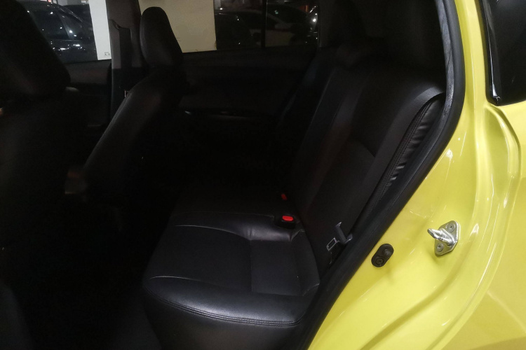 丰田 YARiS L 致炫 2019款 1.5E CVT魅动版 国VI中控内饰21