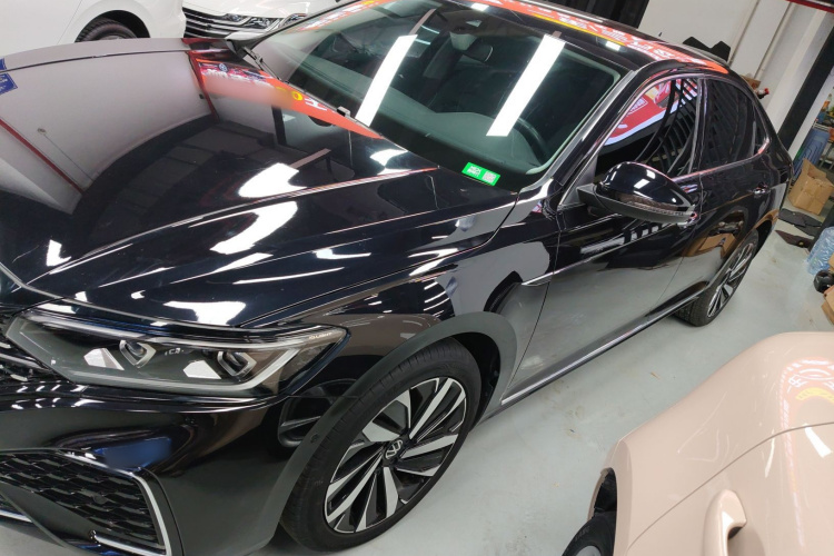 大众 帕萨特 2022款 330TSI 星空豪华版车身外观6003