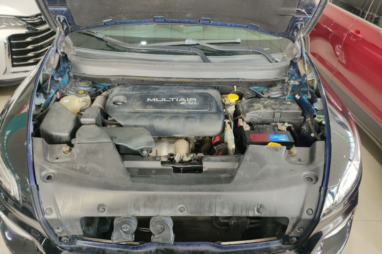 Jeep 自由光 2016款 2.4L 领先版局部细节24