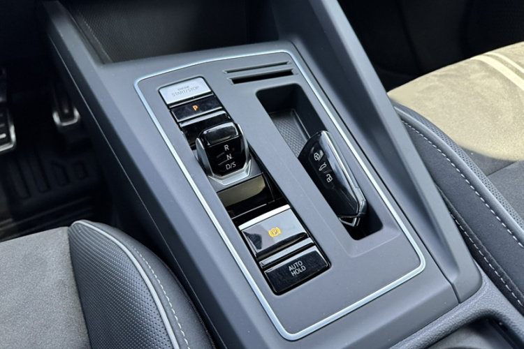 大众 高尔夫 2023款 280TSI DSG R-Line Lite中控内饰7003