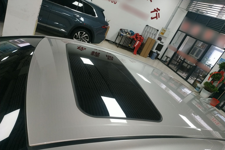 丰田 凯美瑞 2021款 2.0G 豪华版局部细节57