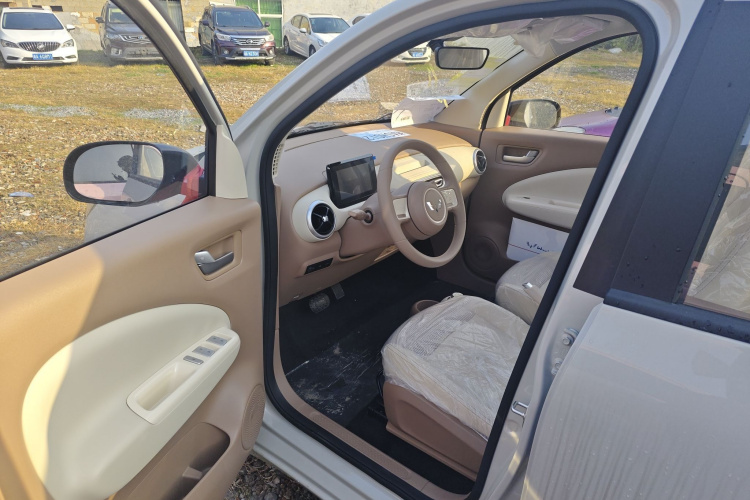 五菱汽车 宏光MINIEV 2025款 四门版 进阶款中控内饰20