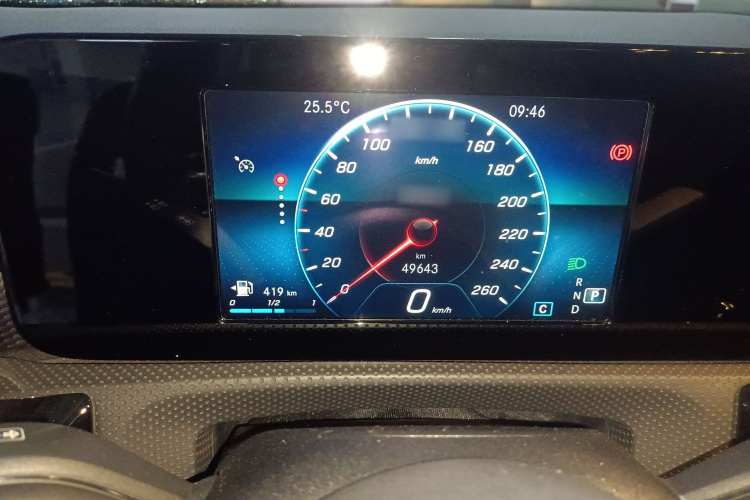 奔驰A级 2019款 A 180 L 运动轿车局部细节14