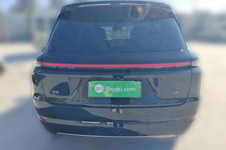理想汽车 理想L9 2025款 Ultra 智能焕新版车身外观6