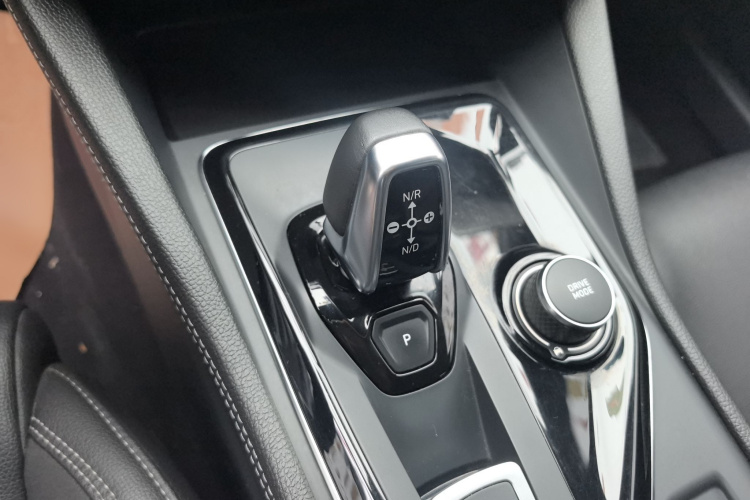 领克03 2021款 1.5TD DCT劲Plus中控内饰7008