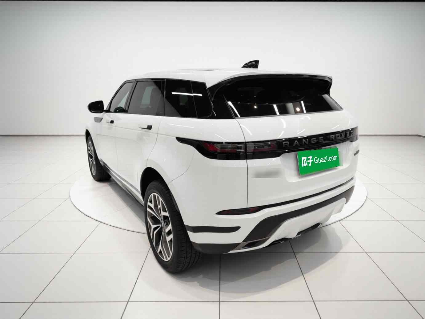路虎 2026款 揽胜极光 L SE(3)