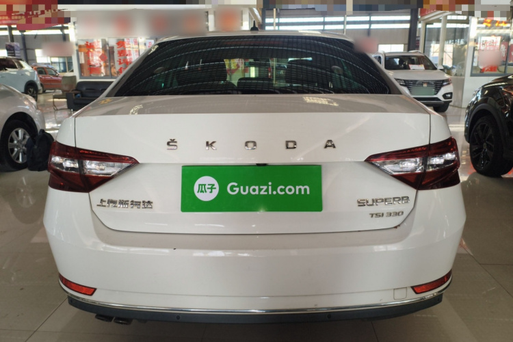 斯柯达 速派 2018款 TSI330 DSG舒适版 国V车身外观6004