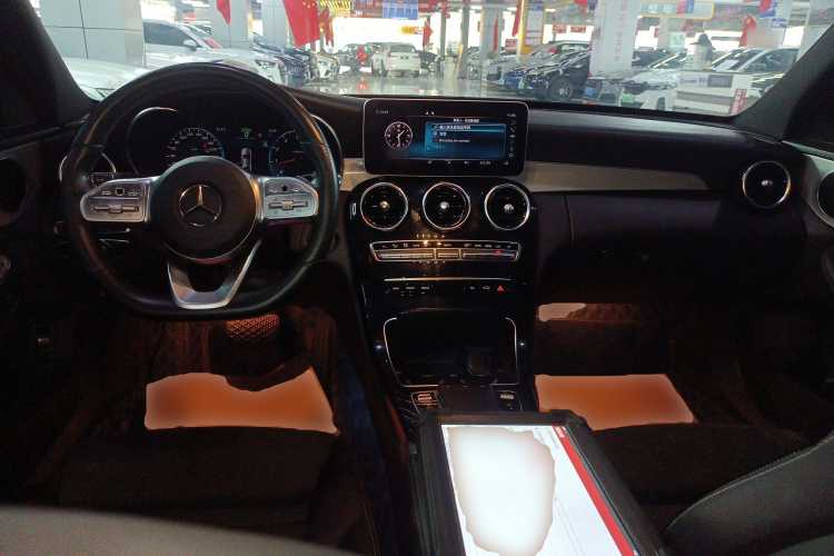 奔驰C级 2020款 C 260 运动版中控内饰12