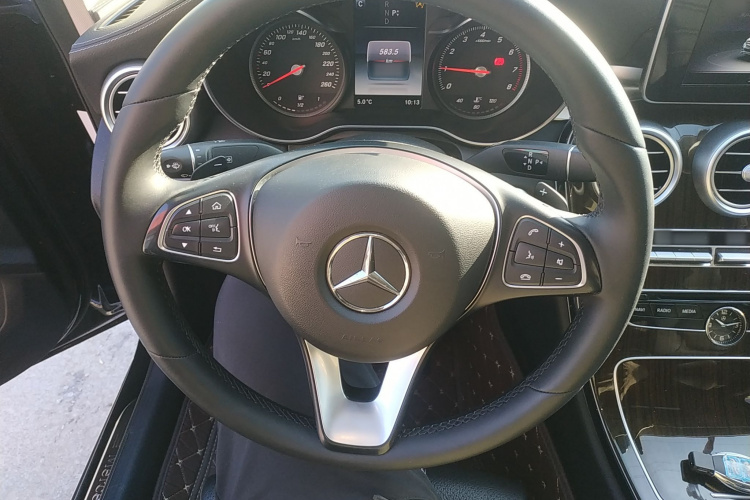 奔驰C级 2018款 C 180 L 时尚型局部细节13