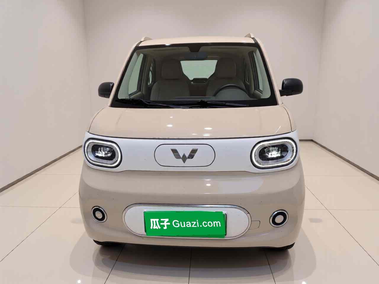 五菱汽车 宏光MINIEV 2024款 第三代 215km 进阶版(1)