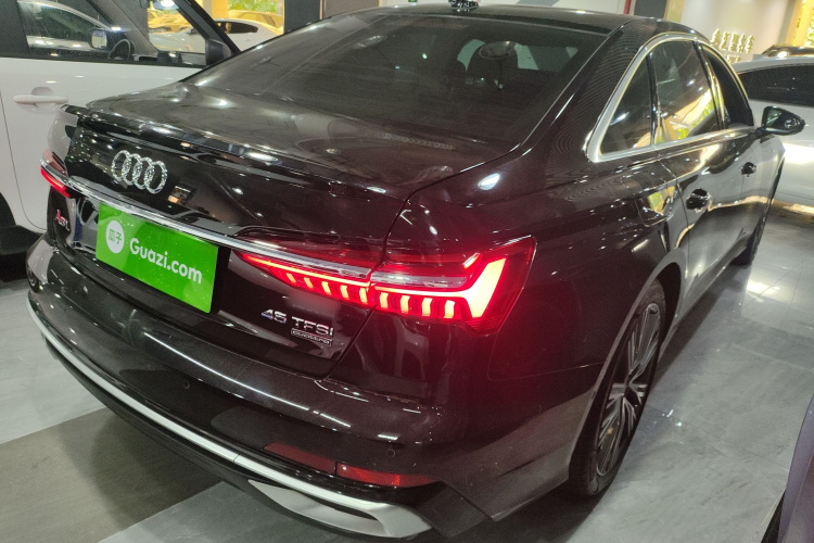 奥迪A6L 2023款 45 TFSI quattro 尊享动感型车身外观7