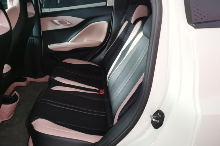 比亚迪 海鸥 2025款 智驾版 305km 活力版中控内饰21