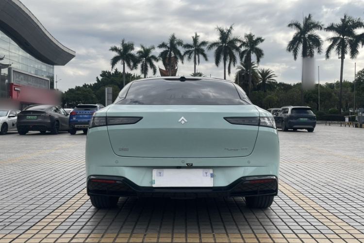 昊铂GT 2023款 560后驱科技版车身外观6005