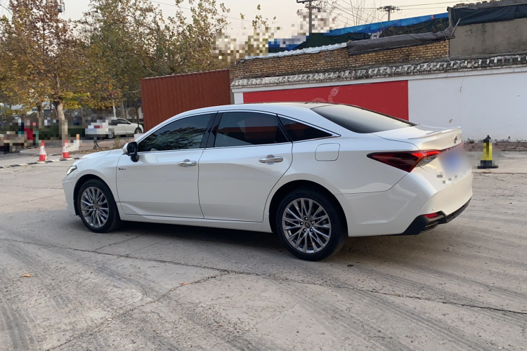 丰田 亚洲龙 2024款 双擎 2.5L XLE尊贵版车身外观6005