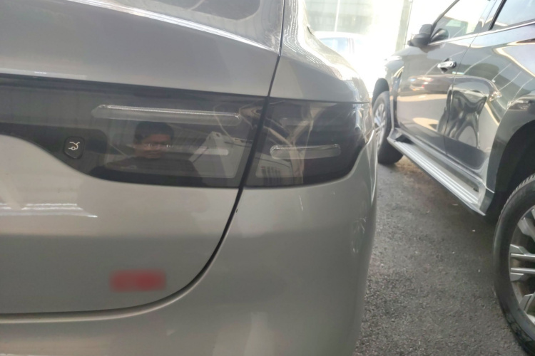 零跑汽车 零跑C01 2022款 四驱双电机高性能版车身外观6006