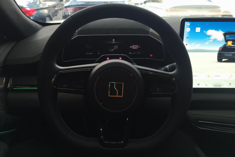 极氪001 2023款 WE版 100kWh局部细节13