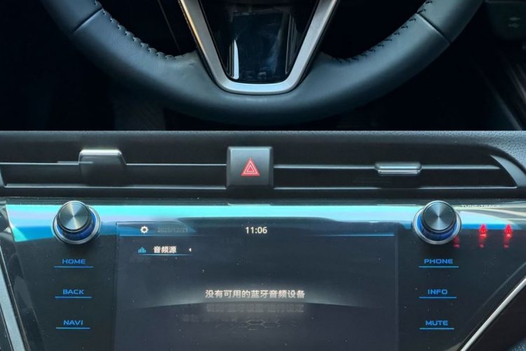 丰田 凯美瑞 2019款 2.5G 豪华版 国VI中控内饰7004