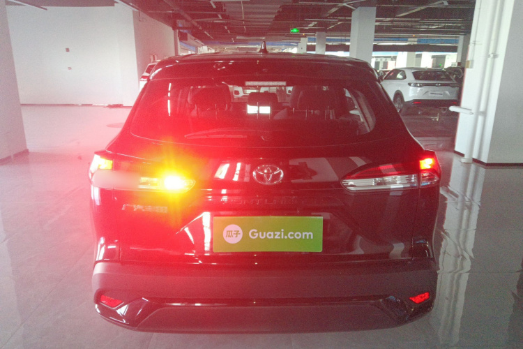 丰田 锋兰达 2023款 2.0L CVT精英版车身外观6