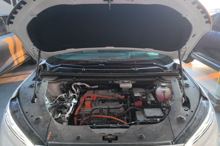 别克E4 2023款 GS版机舱底盘24