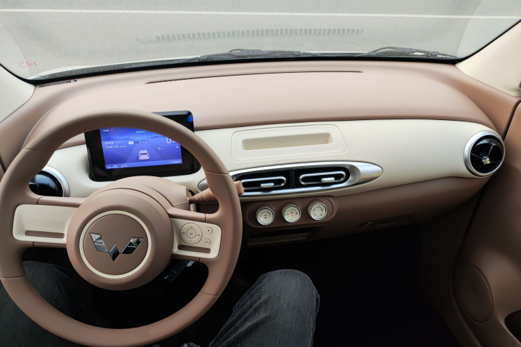 五菱汽车 宏光MINIEV 2025款 四门版 进阶款中控内饰12