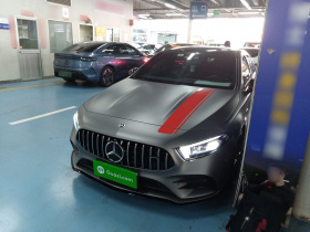 奔驰A级AMG 2021款 AMG A 35 L 4MATIC 炽夜特别版
