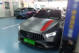 奔驰A级AMG 2021款 AMG A 35 L 4MATIC 炽夜特别版