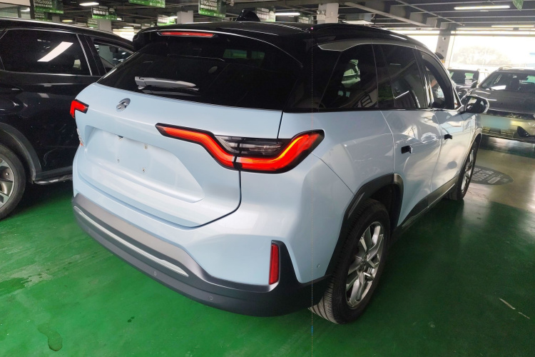 蔚来ES6 2020款 600KM 运动版车身外观6005