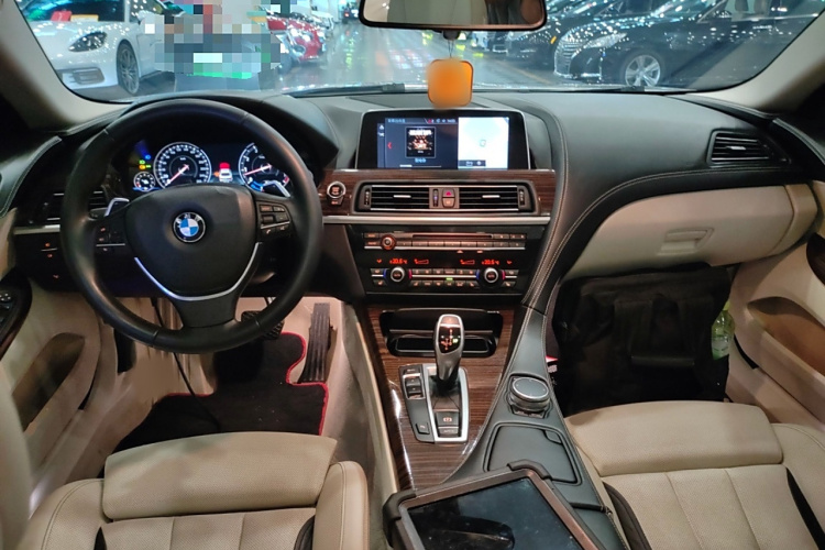 宝马6系 2016款 640i Gran Coupe中控内饰7002