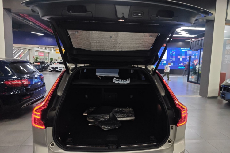 沃尔沃XC60 2023款 B5 四驱智远豪华版局部细节23