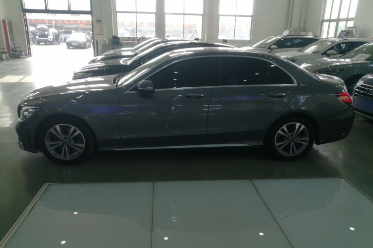 奔驰C级 2020款 改款 C 200 L 时尚型运动版车身外观6003