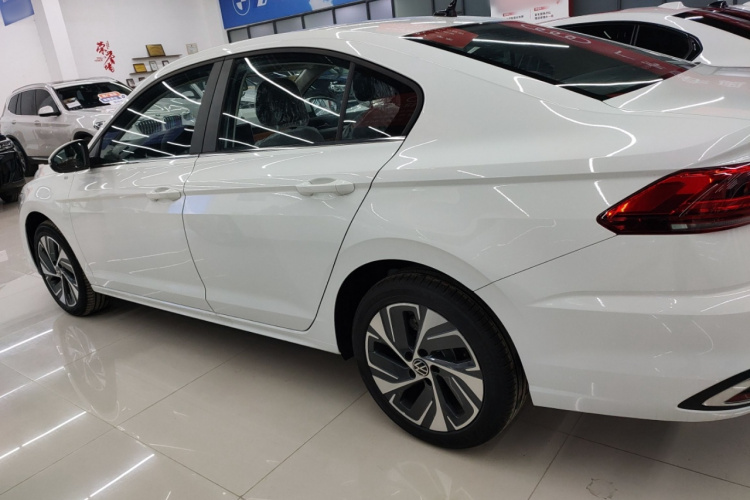 大众 宝来 2025款 200TSI DSG悦行PRO版车身外观4