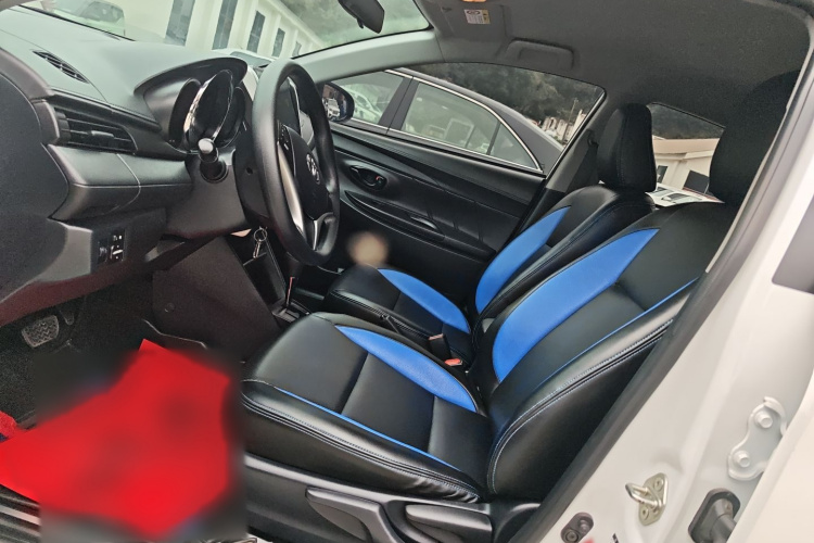 丰田 YARiS L 致炫 2022款 致炫X 1.5L CVT领先PLUS版中控内饰7002