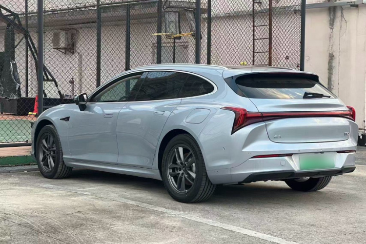 哪吒汽车 哪吒S猎装 2024款 增程300 标准版车身外观6003