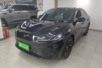 ARCFOX极狐 极狐 阿尔法S(ARCFOX αS) 2023款 525E 森林版 160kW